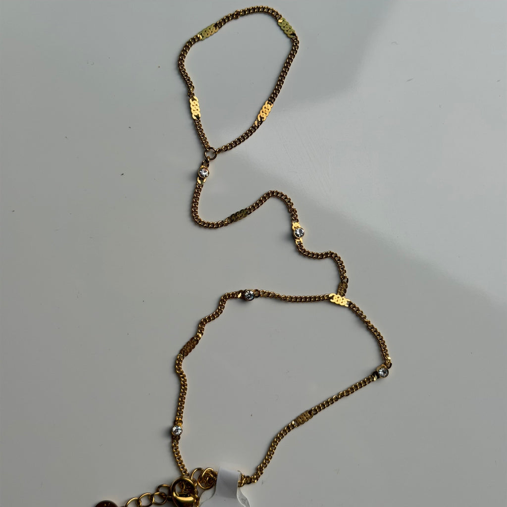 Luxe Glimmer Hand Chain