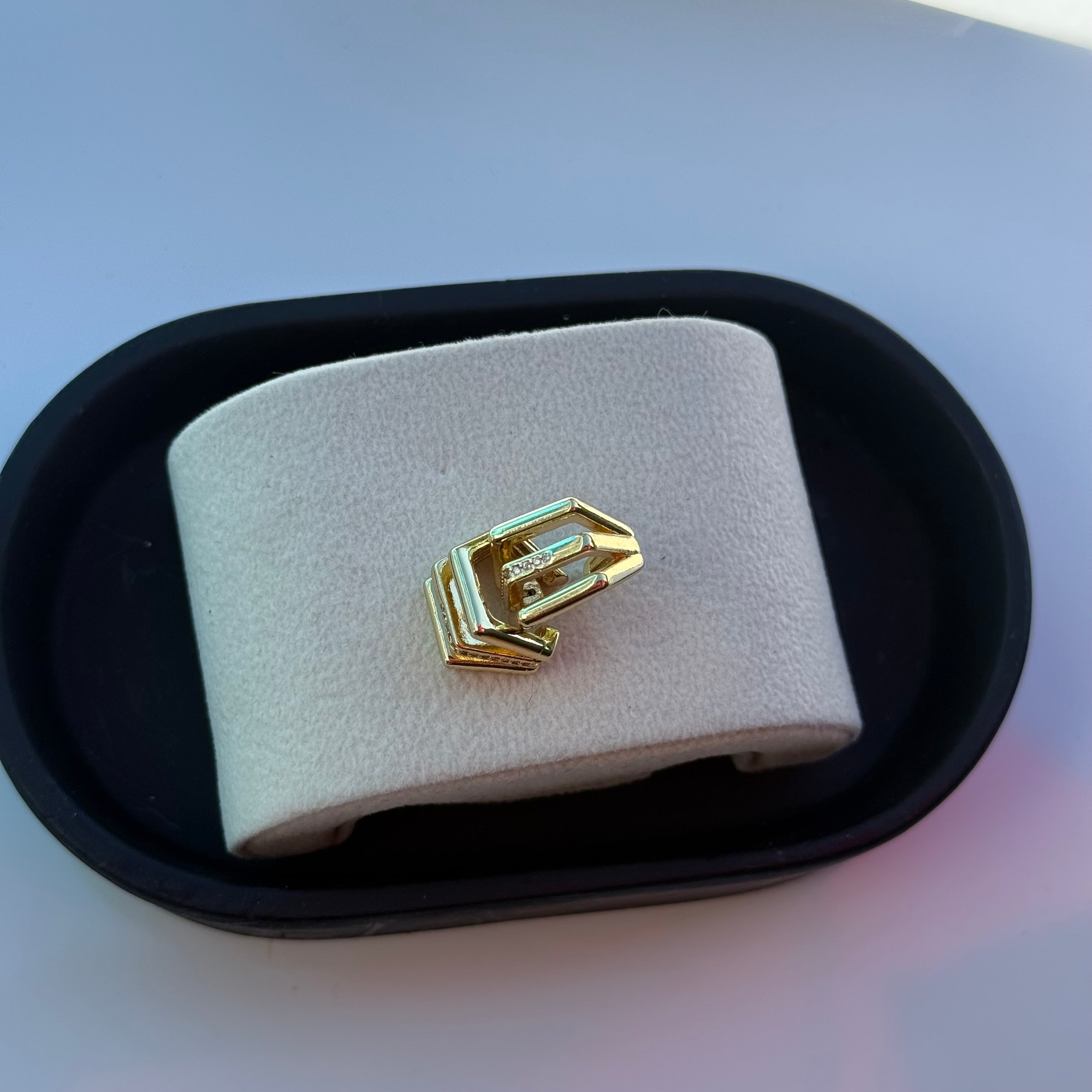 It Girl Cuff
