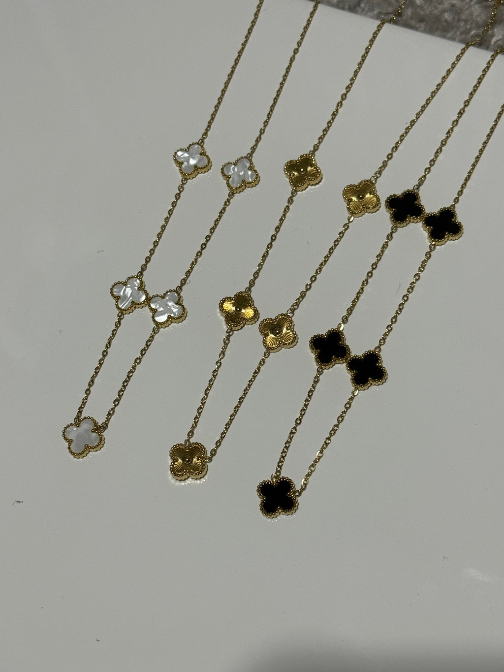 5 Clover Necklaces